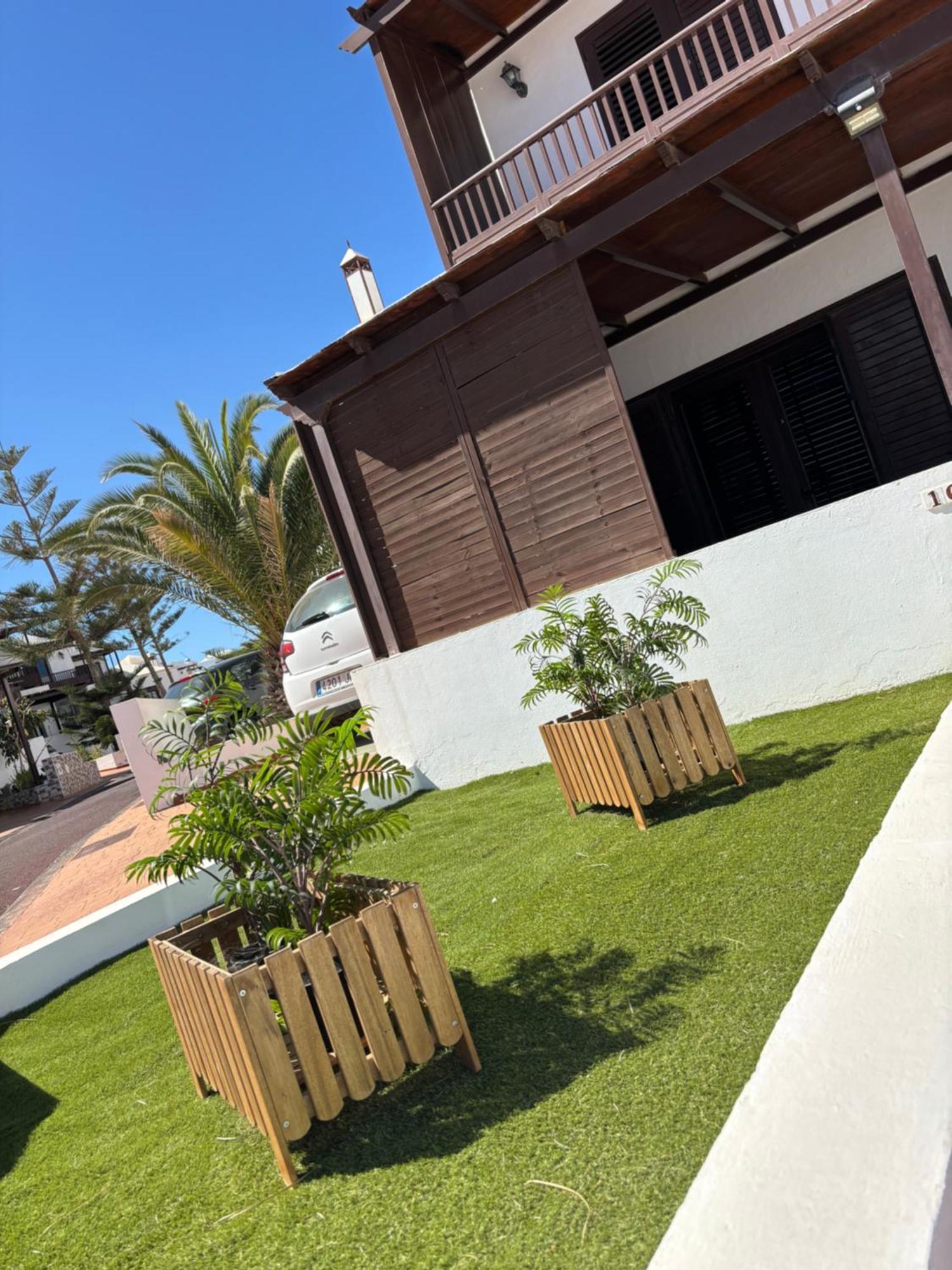 Casa Amplia Y Moderna De 3 Habitaciones En Complejo Con Piscina Costa Teguise Luaran gambar