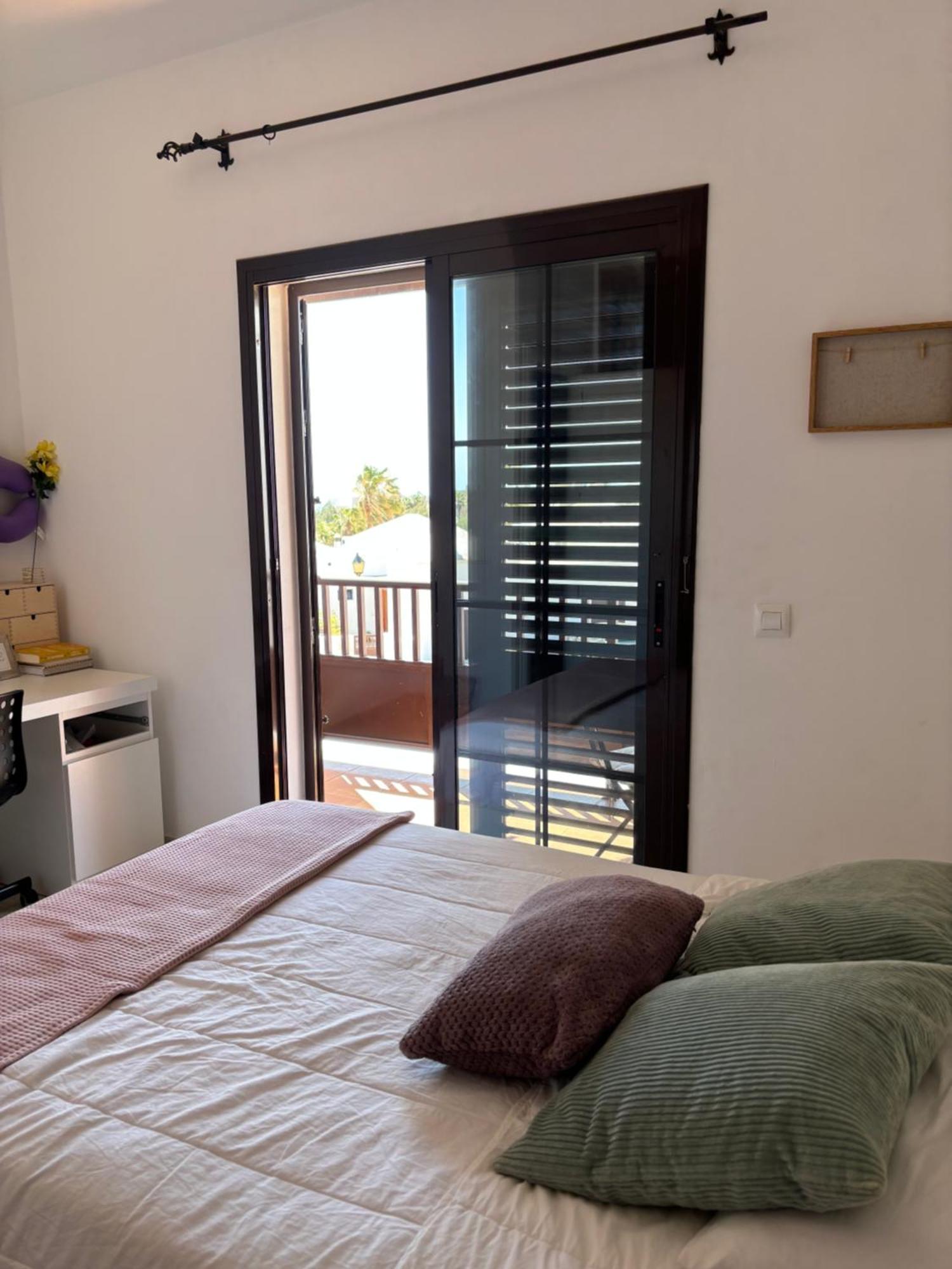 Casa Amplia Y Moderna De 3 Habitaciones En Complejo Con Piscina Costa Teguise Luaran gambar