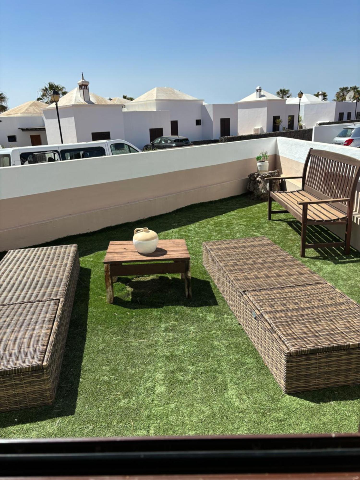 Casa Amplia Y Moderna De 3 Habitaciones En Complejo Con Piscina Costa Teguise Luaran gambar